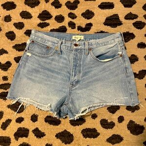 Madewell Curvy Relaxed Denim Shorts